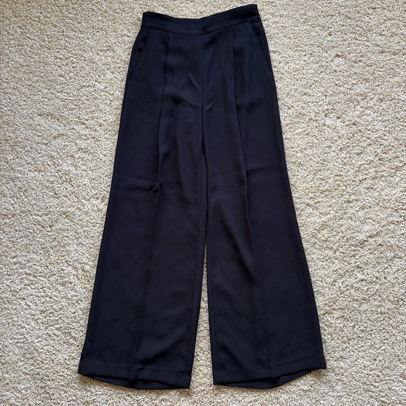 SPANX Pants - Spanx Carefree Crepe Pleated Wide Leg Trousers Size Medium Black Pull On